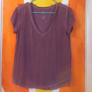 ⭐️American Eagle “Favorite T”